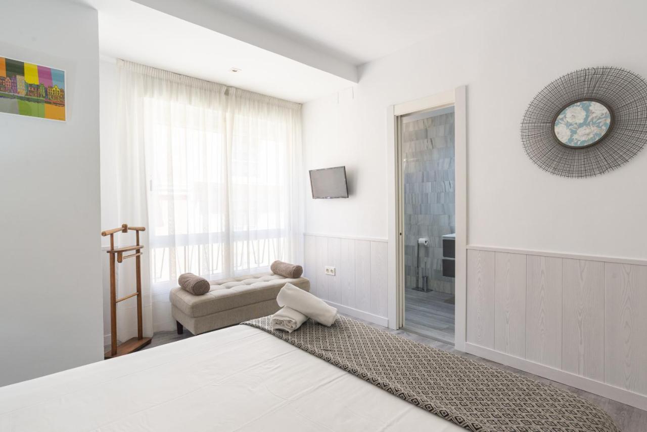 Soho Premium 4 Bedrooms Apartment Малага Екстериор снимка